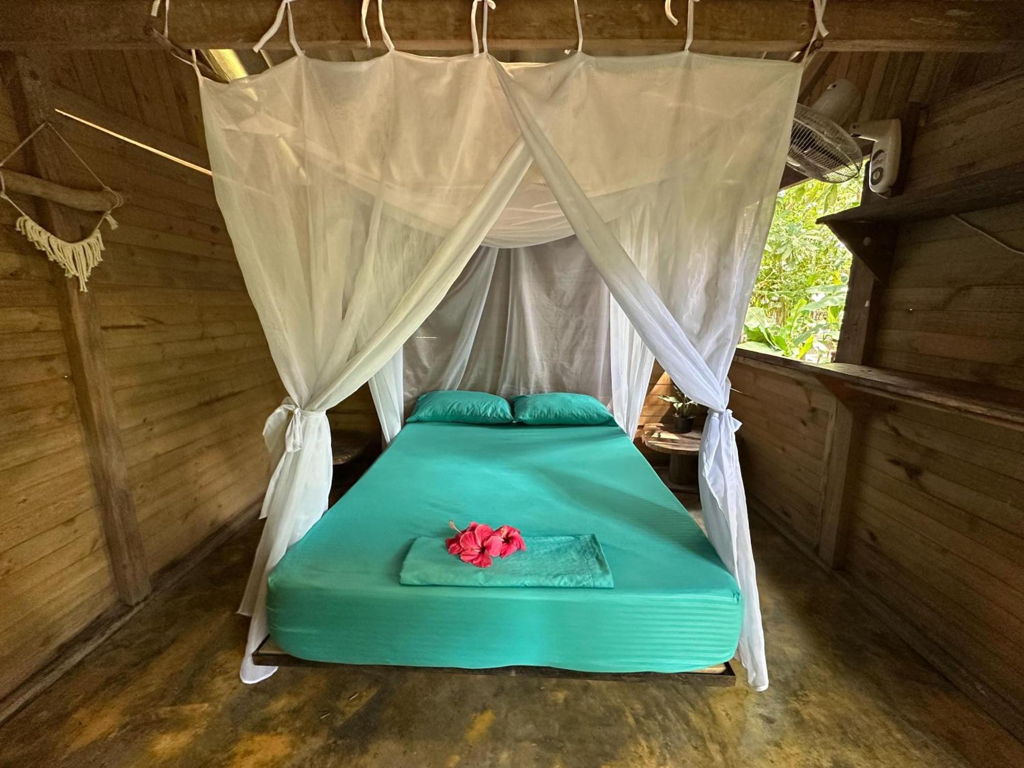 La Aldea Hostel, Camping Y Hamacas Palomino Eksteriør billede